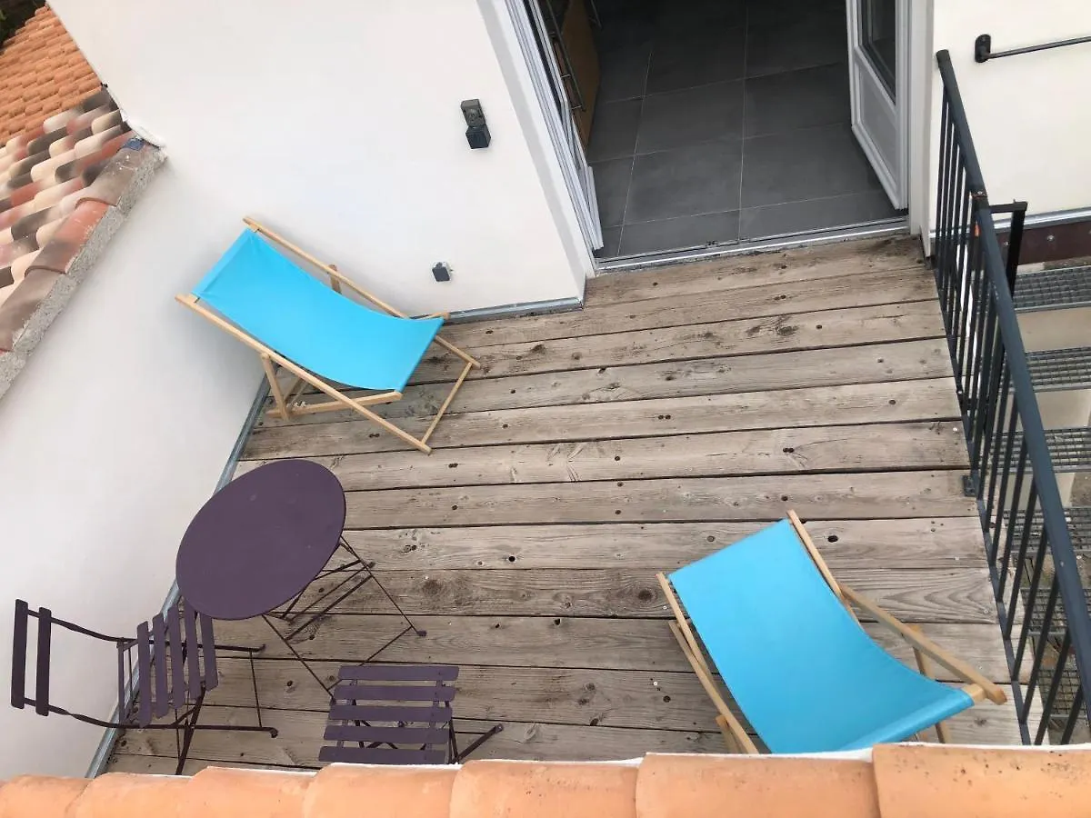 Studio Avec Piscine Orgon France